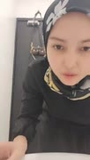 Bokep Indo Malay Super Imut nungging di kamar mandi terbaru viral