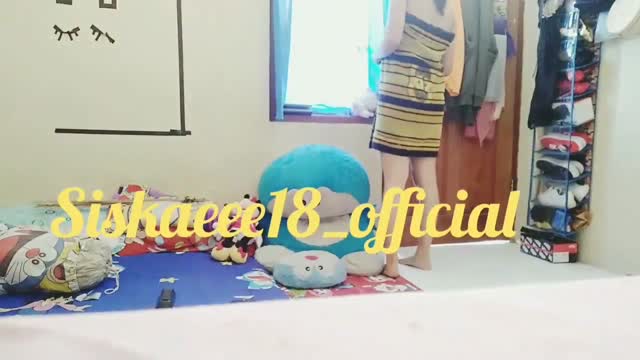 Bokep Indo Siskaeee Eksib – goyang di villa nikmat banget