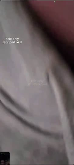 Malay Sultan Vcs Ukhti Tobrut nungging di sofa ruang tamu sambil live