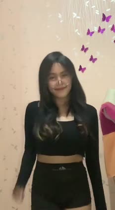 Talent Pinky Ngewe – desah manja di villa