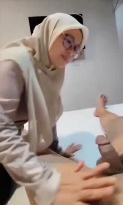 Bokep Tante Ibu guru vs muridnya remas toket di warnet full video