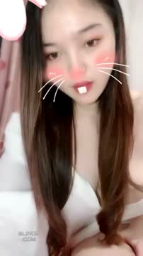 Cindo Toket Model Pepaya – pamer body di kamar mandi durasi panjang