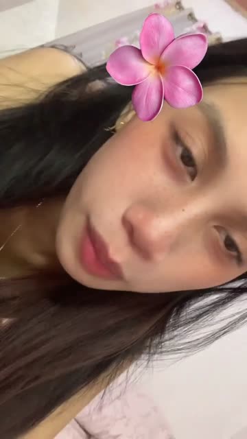 Bokep Indo buka baju di warnet