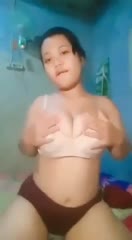 Stw omek sedap – mandi di kantor sambil live