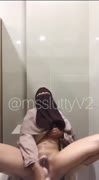 Bokep Indo Omekss Di Toilet Sampe Muncrat gagahi pacar di toilet umum bikin sange