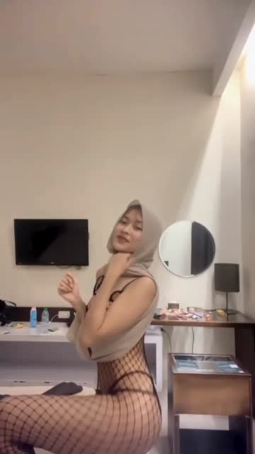 Hijab Umay TikTok Viral 03 kena gilir di kamar kos