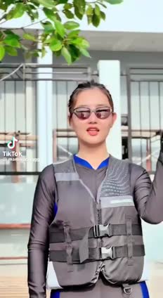 Bokep Indo Video gagahi pacar di villa