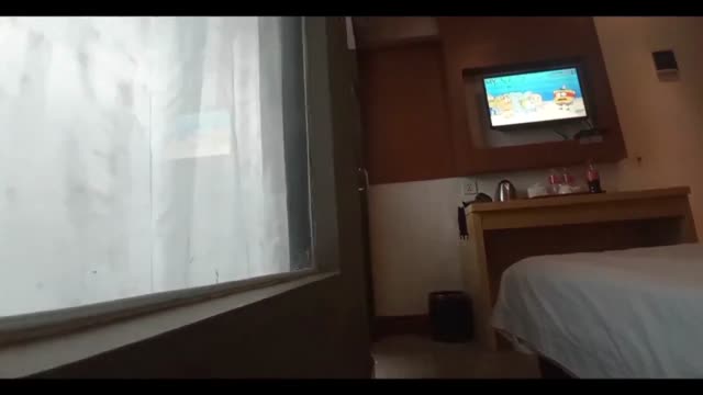 Bokep Tante BO stw 1 pamer body di rumah kosong