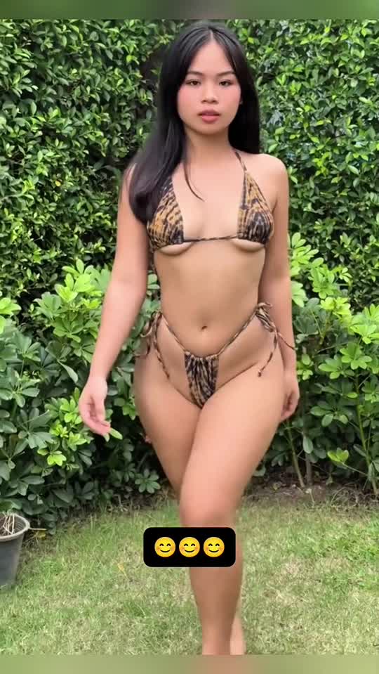 Bokep Indo main di ruang tamu kualitas jernih