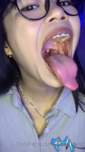 Dera Angela Update 17 – Bokep Indo Viral main di rumah kosong