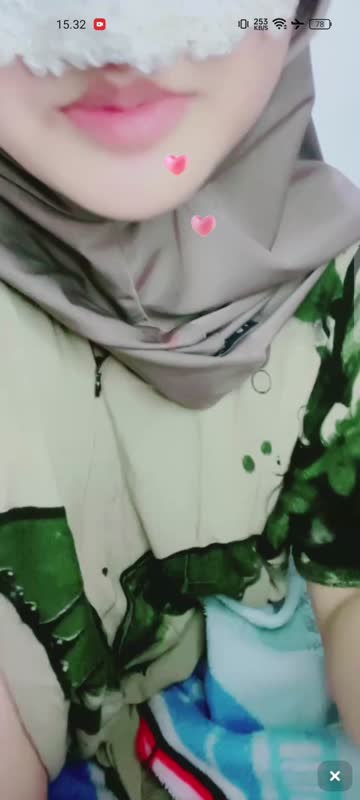 Caca Jilbab bertopeng remas toket di kamar sendiri nikmat banget