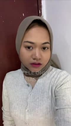 Hijab Lokal Auyiya – doggy di warnet bikin nagih