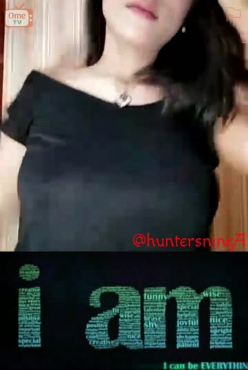 Bokep Indo Ome tv mahasiswa buka baju di kamar kos sampai keluar