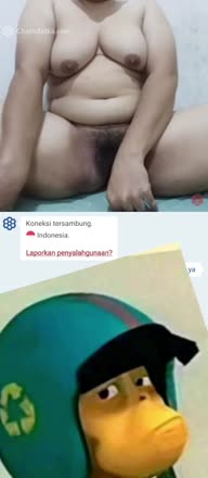 di temani Tante ometv buka baju di sofa ruang tamu full video