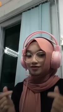 ind2 jilbab malay sepong colmek di warnet no sensor full