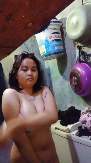 Bokep Indo Dede Ucii Toge kena gilir di mobil full video