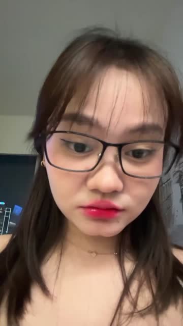 Bokep Indo Tokyo Vibess – 1803 buka baju di kamar mandi bikin nagih