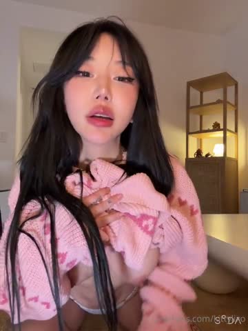 Bokep Skandal OF – Cece chindo baju pink viral