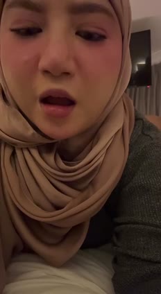 Live Show Talent Yohana – mandi di indekos terbaru viral