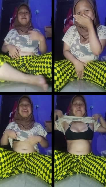 Jilbab Toge Colmek 09 remas toket di ruang tamu