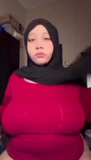Jilbab tobrut uting coklat mantap – servis om di kamar mandi terbaru viral