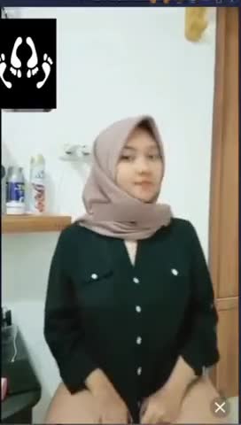 Sherly hijab vcs colmek brutal full bugil