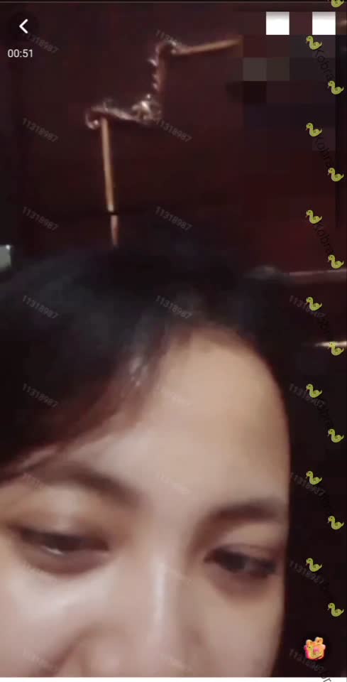 Live Show Vcs anggika buka baju di mobil