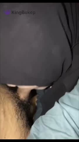 Ukhti Jilbab Hitam Masih Malu-malu