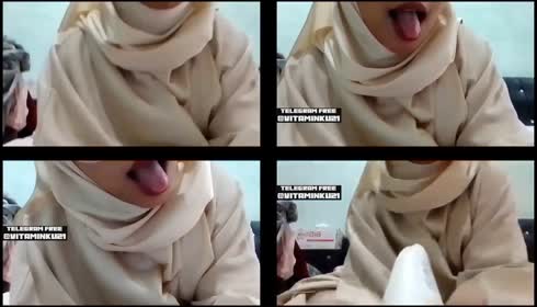 Jilbab Kacamata Belajar Blow Job Pake Rexona Sebelum Praktek Langsung