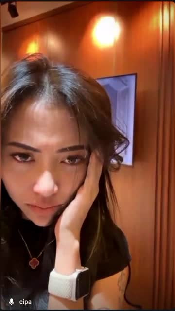 Bokep Indo Cipa pamer body di kamar sendiri kualitas jernih