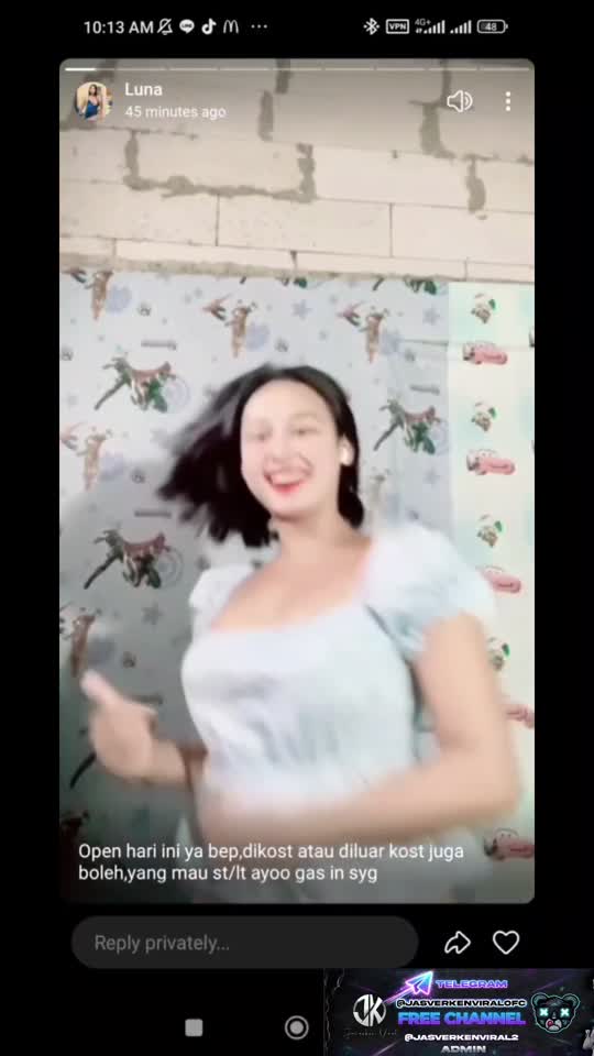Luna 01 – Bokep Indo Viral gagahi pacar di toilet umum