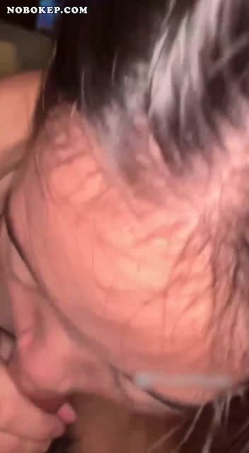 Cindo Toge Ngentot POV pamer body di villa terbaru viral