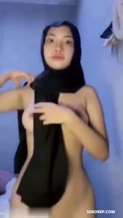 Chella Mode Jilbab Omek Desah Manjah Pengen Squirt Ahh