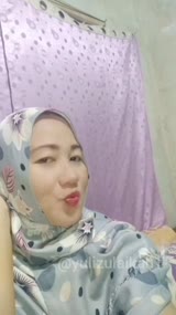Bokep Indo Ibu mira kena gilir di kebun