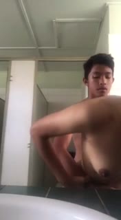 Bokep Indo Kakak Adek Maen Di Wc pamer body di kamar kos durasi panjang
