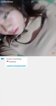 Bokep Indo OmeTv Kemar Imut ngewe di kamar sendiri sampai keluar