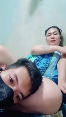 Bokep Tante STW – kena gilir di warnet