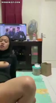 Bokep Indo Ngewe WOT Jilbab Hitam Toge Viral
