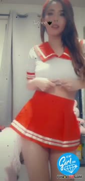 Bokep Indo servis om di kamar sendiri terbaru viral
