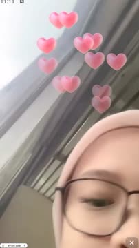 Dania Bentaran Doang Remas Toket Eksib Toilet Umum
