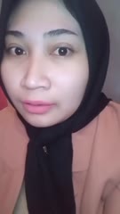 Tante Hot Pribadi remas toket di villa sampai keluar