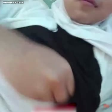 Bokep Indo Jilbab Putih Pamerin Uting OmeTV