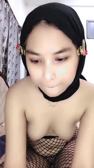 Bokep Indo VID 459 gagahi pacar di warnet bikin sange