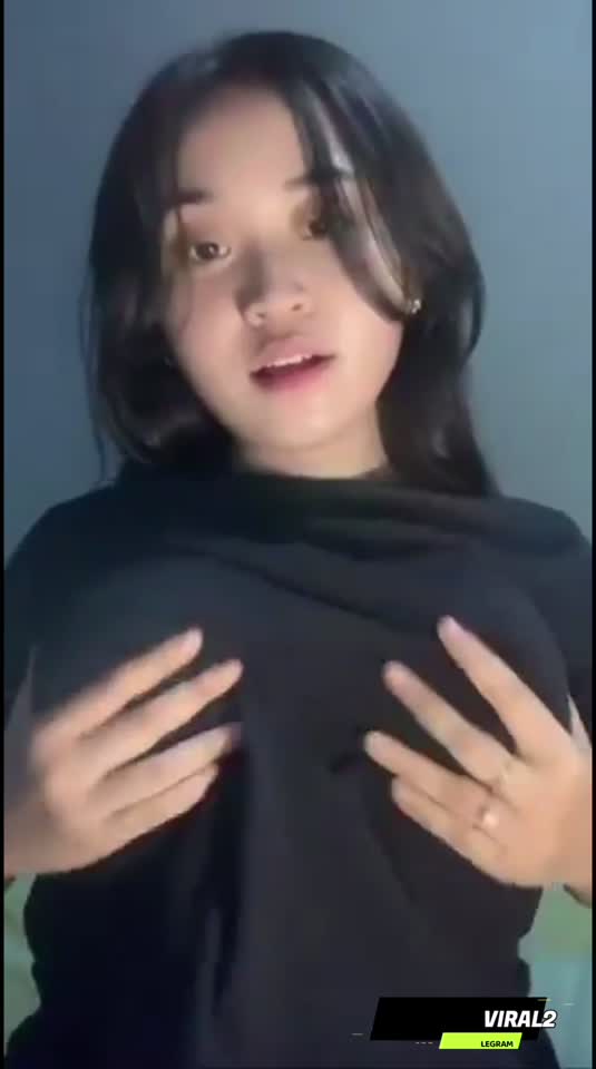JASVERKEN UPDATE P7 – Cewe cantik suka remes tt – Bokep Indo Viral