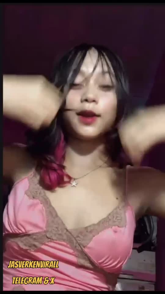Cewe cantik ngeue pas rumah lagi sepi – Bokep Indo Viral