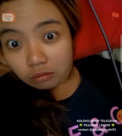 Bokep Indo Ometv -masih Malu Malu desah manja di sofa ruang tamu sambil live