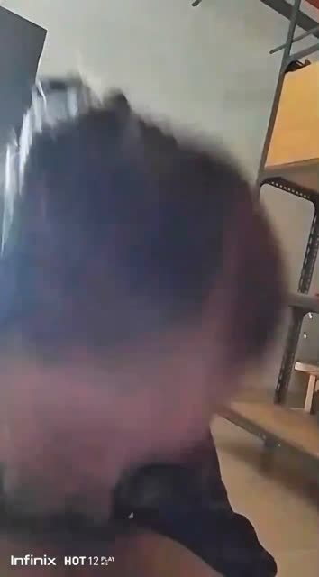 Bokep Indo pamer body di ruang tamu terbaru viral
