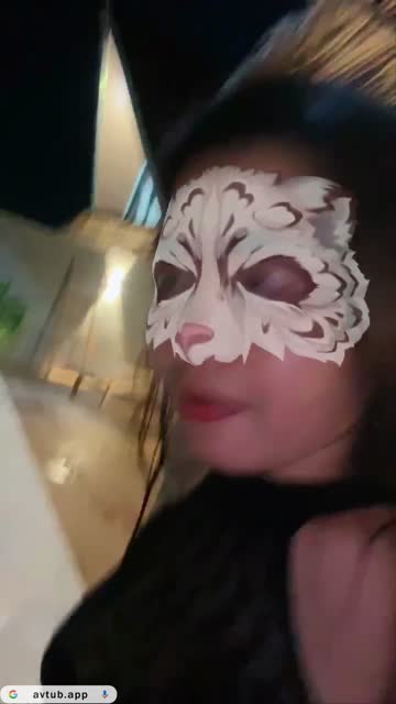 Si Gemoy Bugil di Kolam Renang Kena Jilmek Dream -SiGemoyBugilKolam