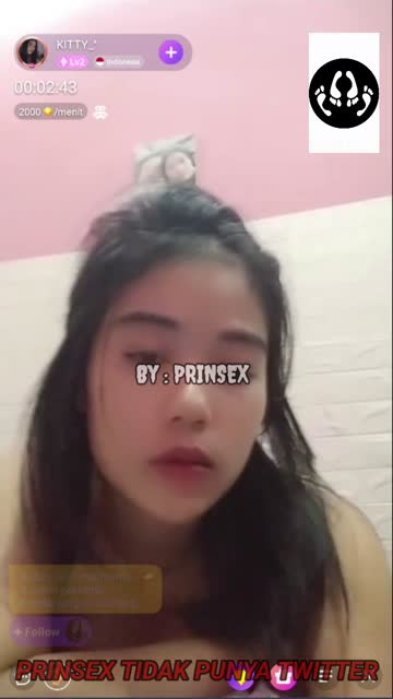Live Show Vcs Kitty apk Chamet buka baju di kamar sendiri