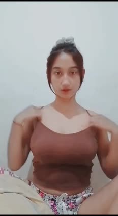 Bokep Indo VID 167 gagahi pacar di kebun